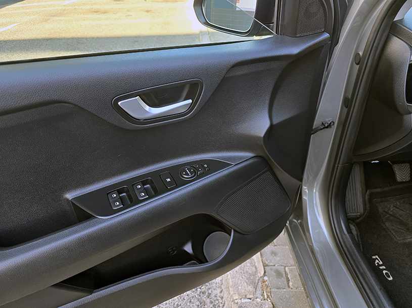 kia-rio-1-0-t-gdi-2021-gasolina-998cc