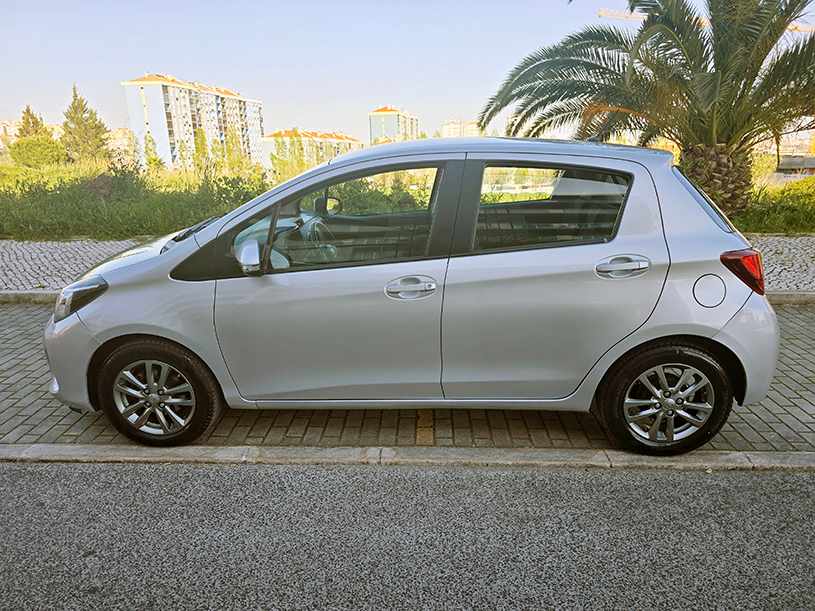 toyota-yaris-1-0-hybrid-2015-gasolina-998cc