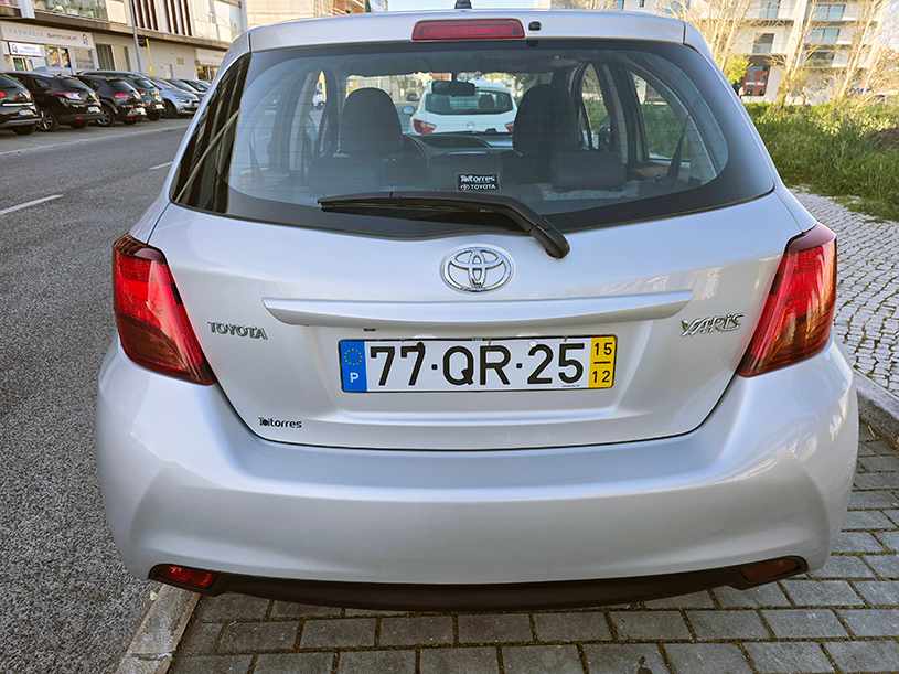 toyota-yaris-1-0-hybrid-2015-gasolina-998cc