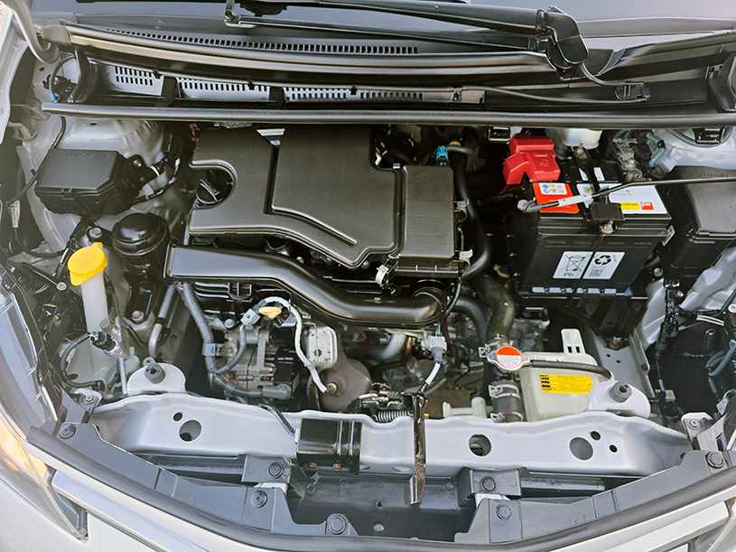 toyota-yaris-1-0-hybrid-2015-gasolina-998cc