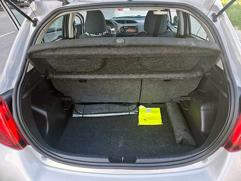 toyota-yaris-1-0-hybrid-2015-gasolina-998cc