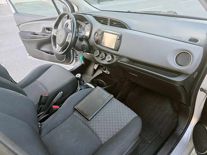 toyota-yaris-1-0-hybrid-2015-gasolina-998cc