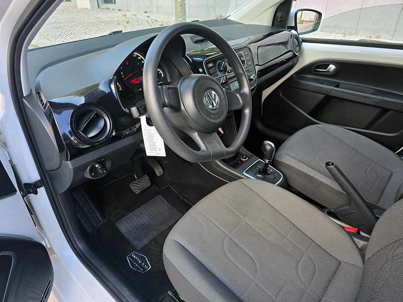 volkswagen-up-1-0-2014-gasolina-999cc