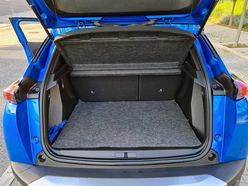 peugeot-2008-1-5-bluehdi-2021-diesel-1499cc