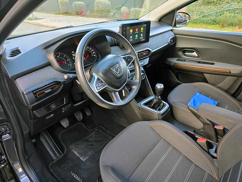 dacia-sandero-1-0-tce-2021-gasolina-999cc