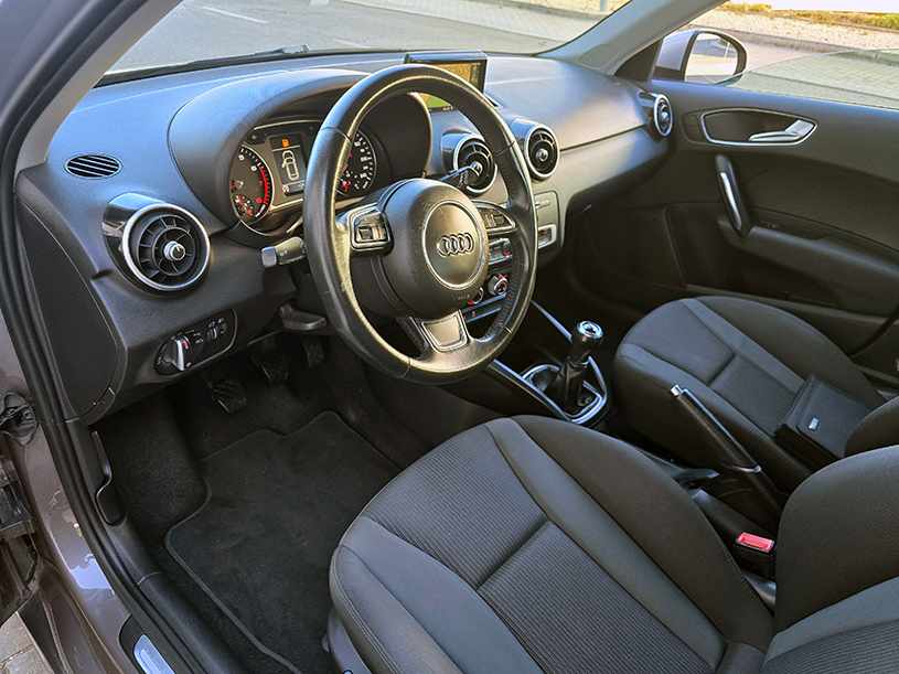 audi-a1-1-0-tfsi-2016-gasolina-999cc