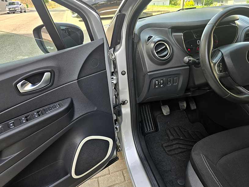 renault-captur-0-9-tce-2018-gasolina-898cc
