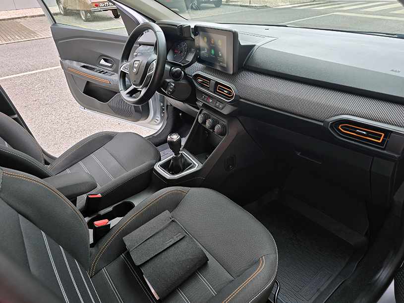 dacia-sandero-1-0-tce-eco-g-2022-gasolina-999cc