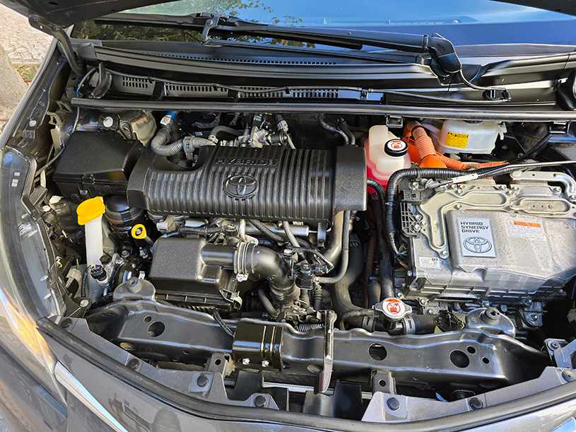 toyota-yaris-hybrid-2017-gasolina-1497cc