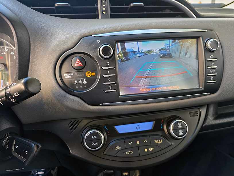 toyota-yaris-hybrid-2017-gasolina-1497cc