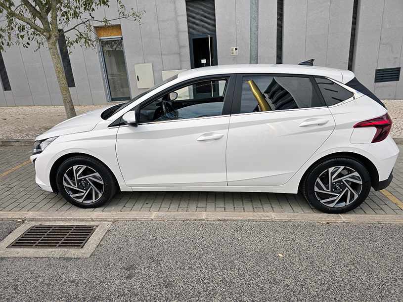 hyundai-i20-1-2-mpi-2023-gasolina-1197cc
