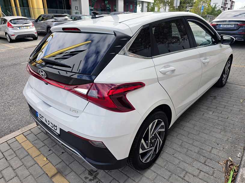 hyundai-i20-1-2-mpi-2023-gasolina-1197cc