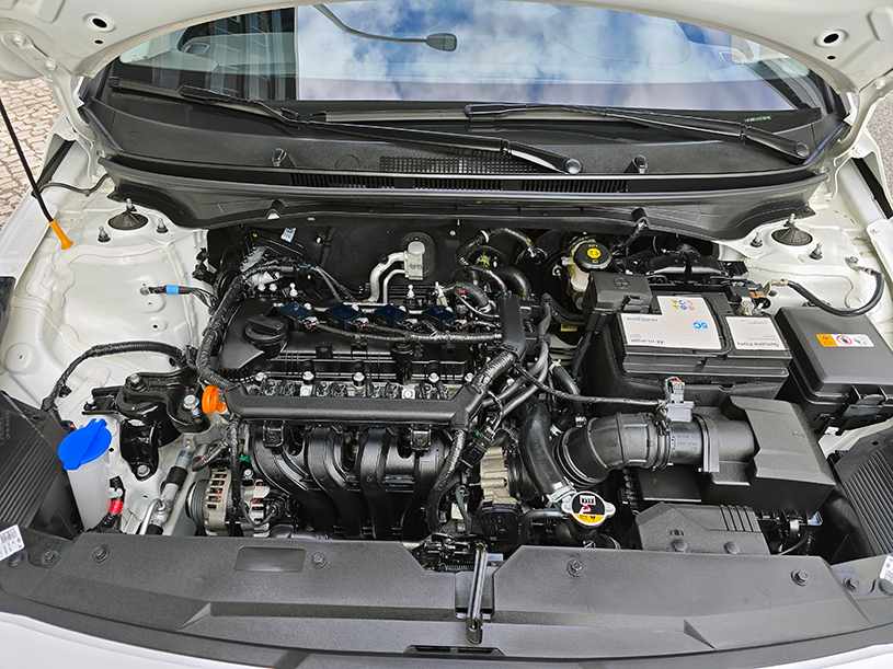 hyundai-i20-1-2-mpi-2023-gasolina-1197cc