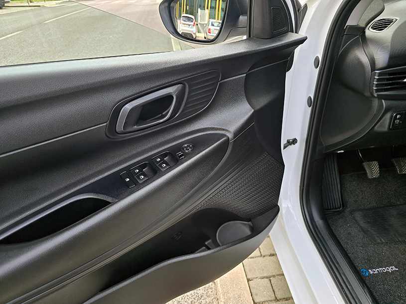 hyundai-i20-1-2-mpi-2023-gasolina-1197cc