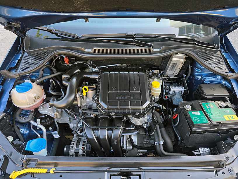 volkswagen-polo-1-0-bluemotion-2016-gasolina-999cc