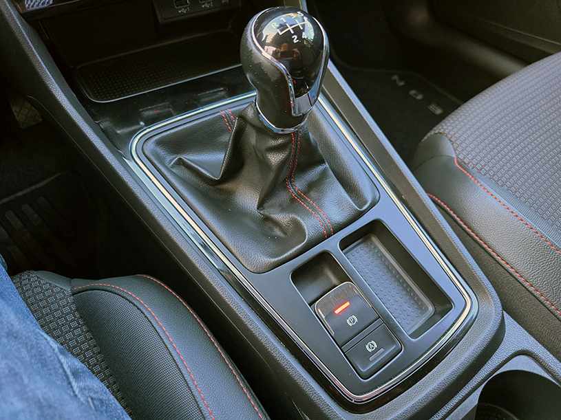 seat-leon-1-0-tsi-2020-gasolina-999cc