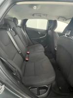volvo-v40-2016-diesel-1560cc
