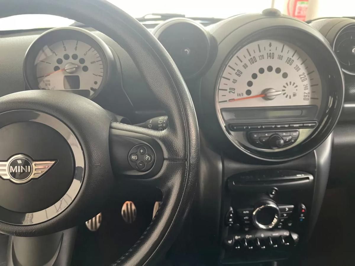 mini-paceman-2013-diesel-1995cc