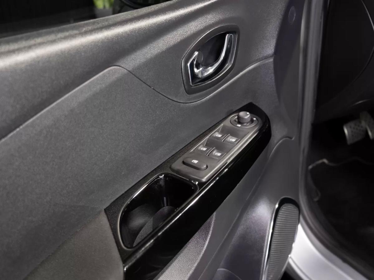 renault-captur-2016-gasolina-1197cc