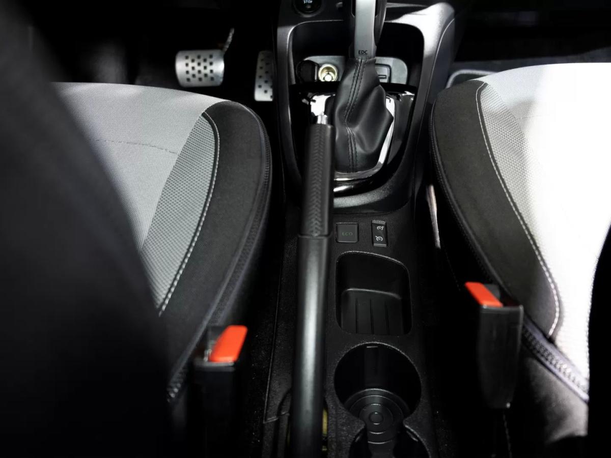 renault-captur-2016-gasolina-1197cc