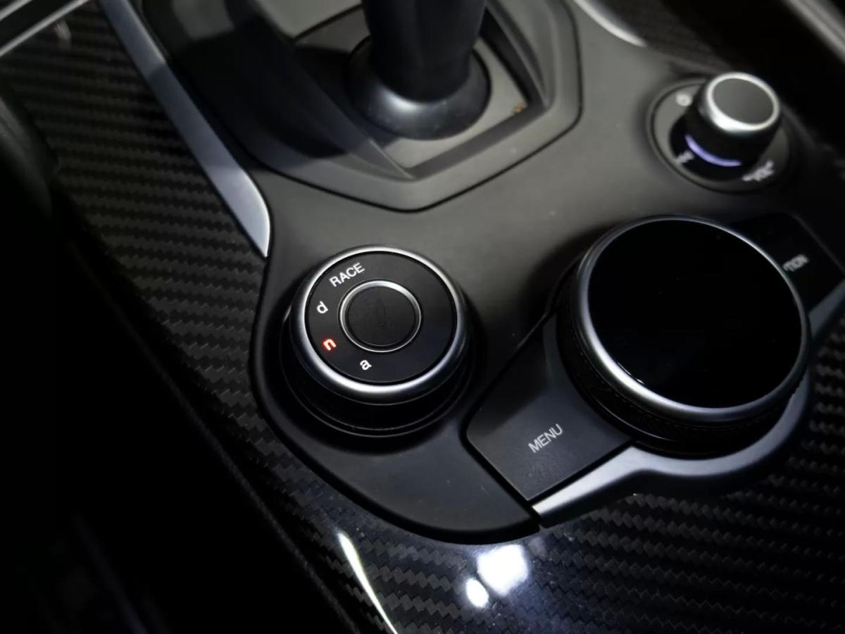 alfa-romeo-giulia-2019-gasolina-2891cc