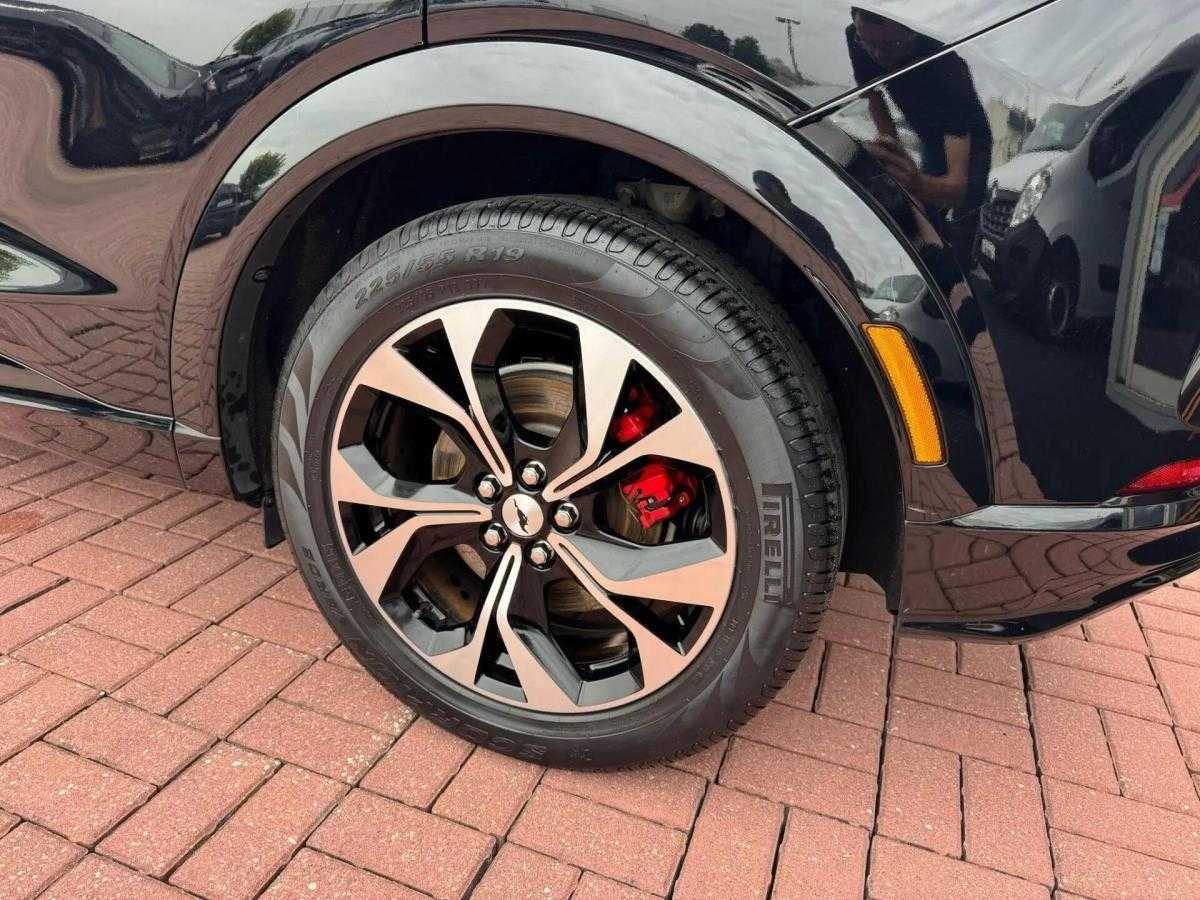 ford-mustang-mach-e-2021-eletrico-0cc