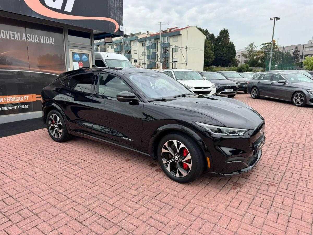ford-mustang-mach-e-2021-eletrico-0cc