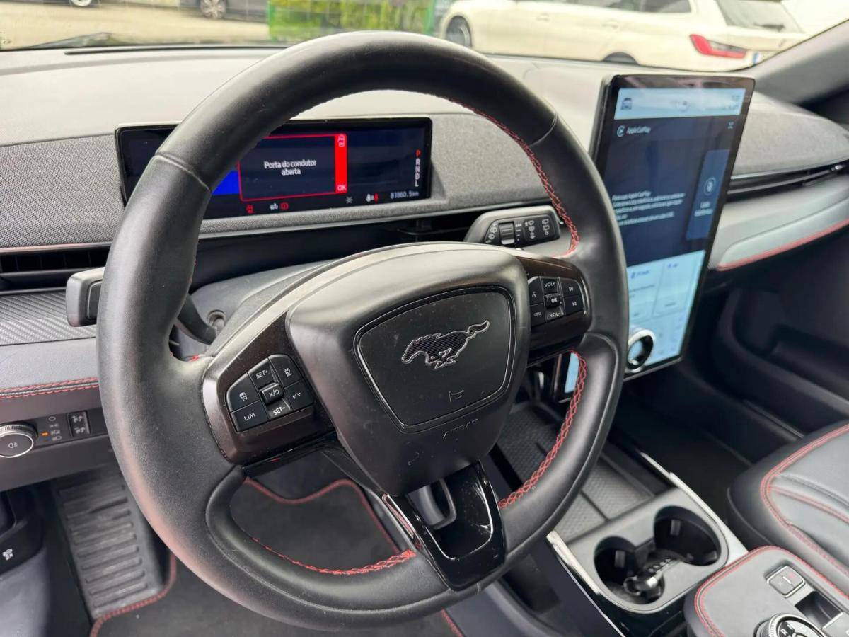 ford-mustang-mach-e-2021-eletrico-0cc