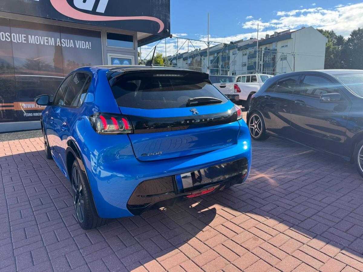 peugeot-208-2020-eletrico-500cc