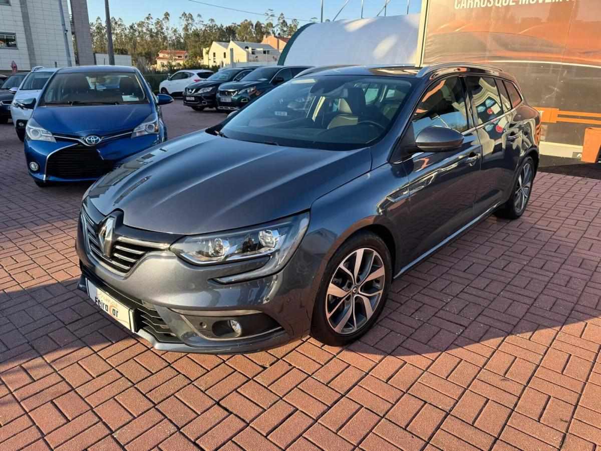 renault-megane-sport-tourer-2017-gasolina-1197cc