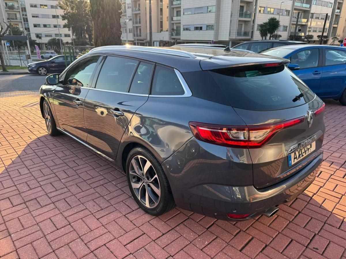 renault-megane-sport-tourer-2017-gasolina-1197cc