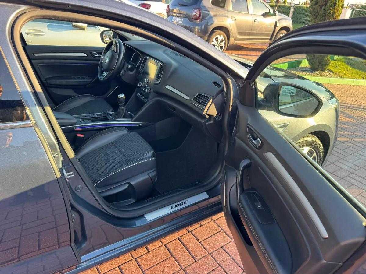 renault-megane-sport-tourer-2017-gasolina-1197cc