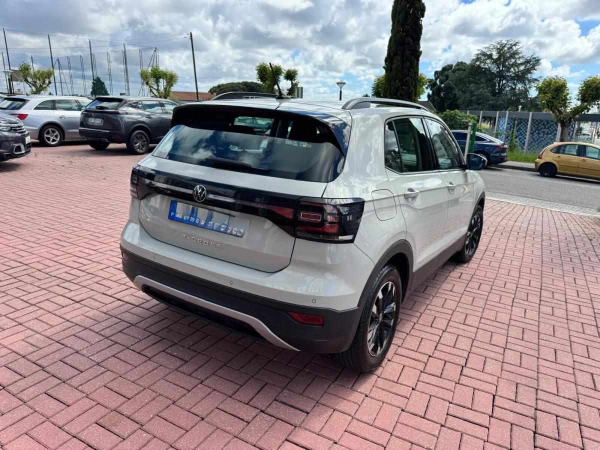 volkswagen-t-cross-2023-gasolina-999cc