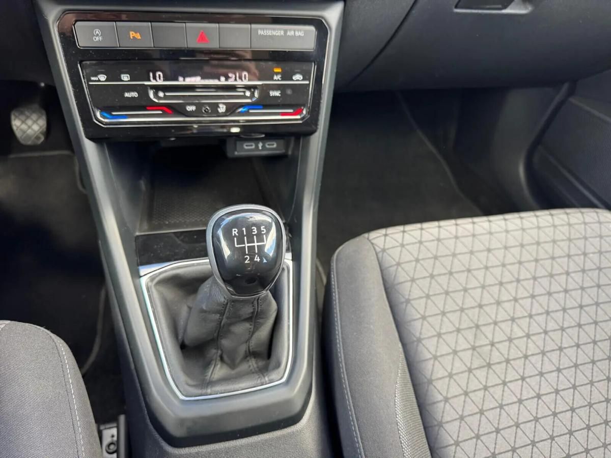 volkswagen-t-cross-2023-gasolina-999cc