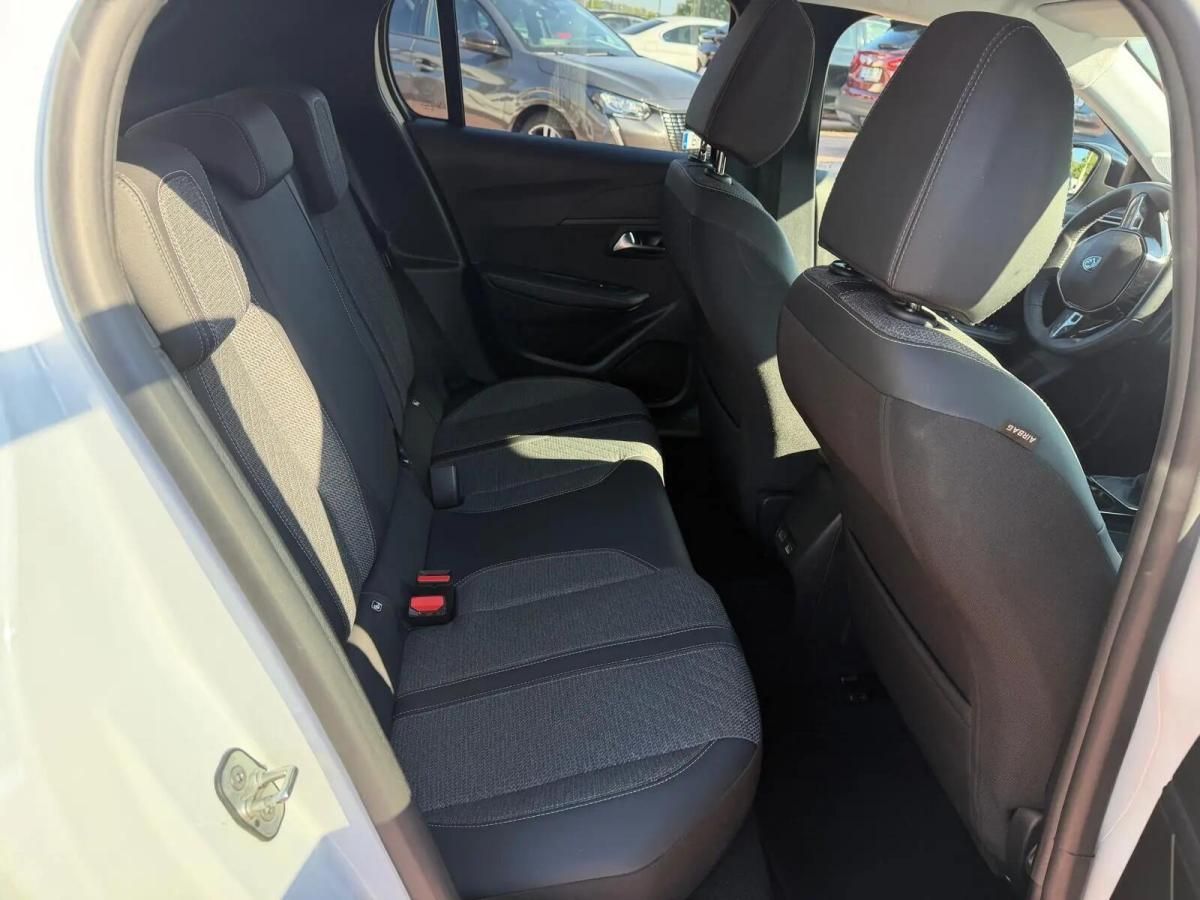 peugeot-208-2024-gasolina-1199cc