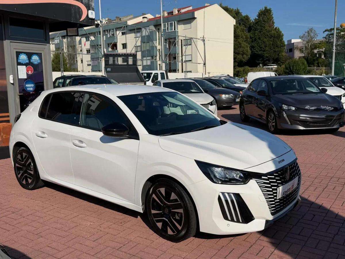 peugeot-208-2024-gasolina-1199cc
