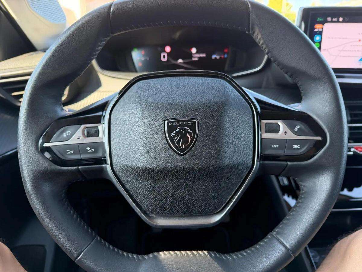 peugeot-208-2024-gasolina-1199cc