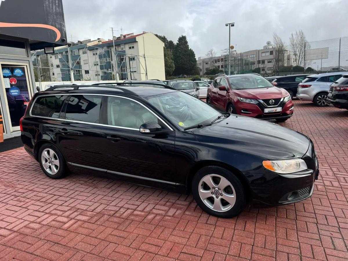 volvo-v70-2010-diesel-1560cc