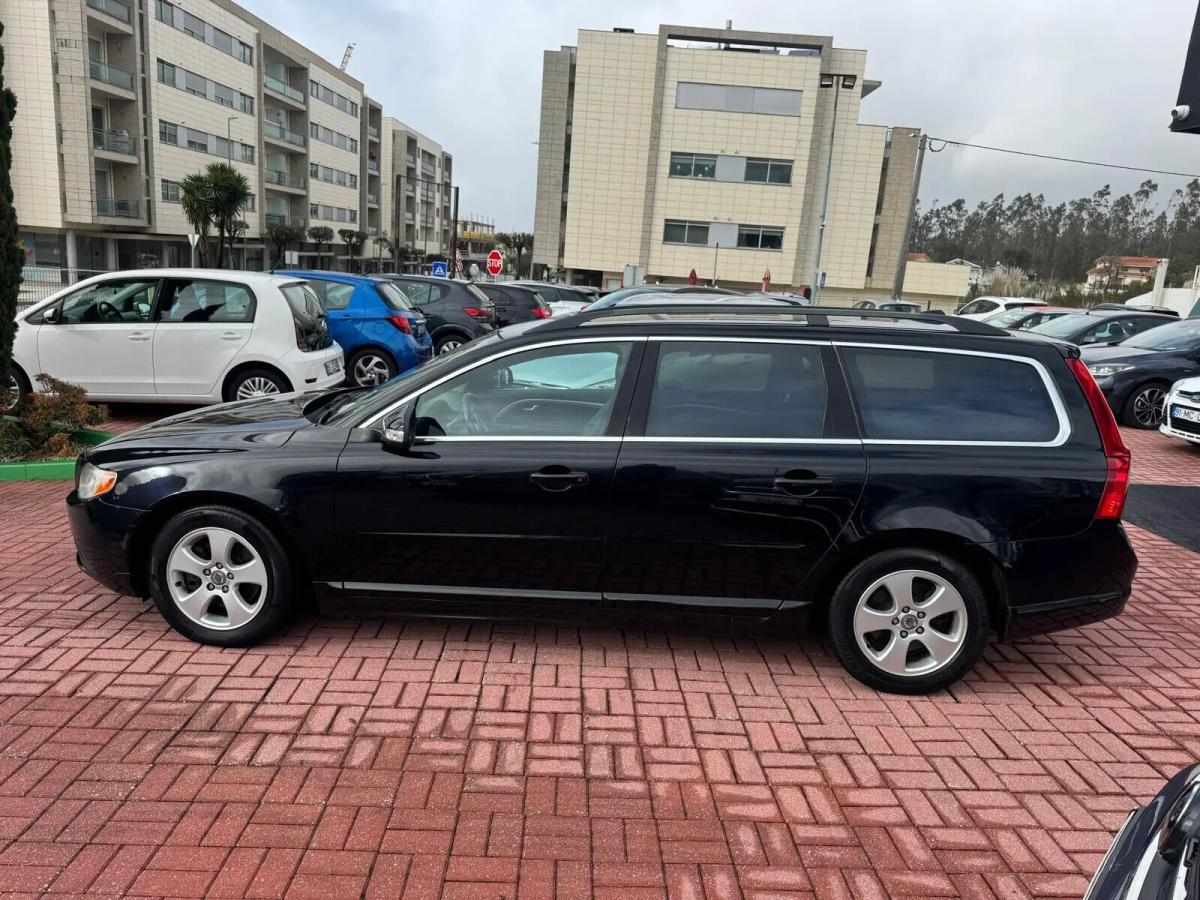 volvo-v70-2010-diesel-1560cc