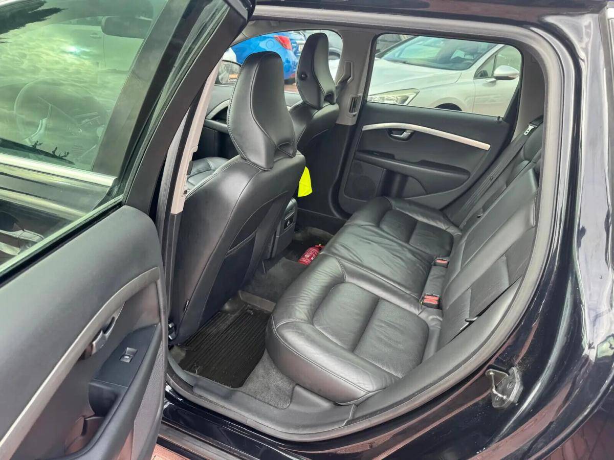 volvo-v70-2010-diesel-1560cc