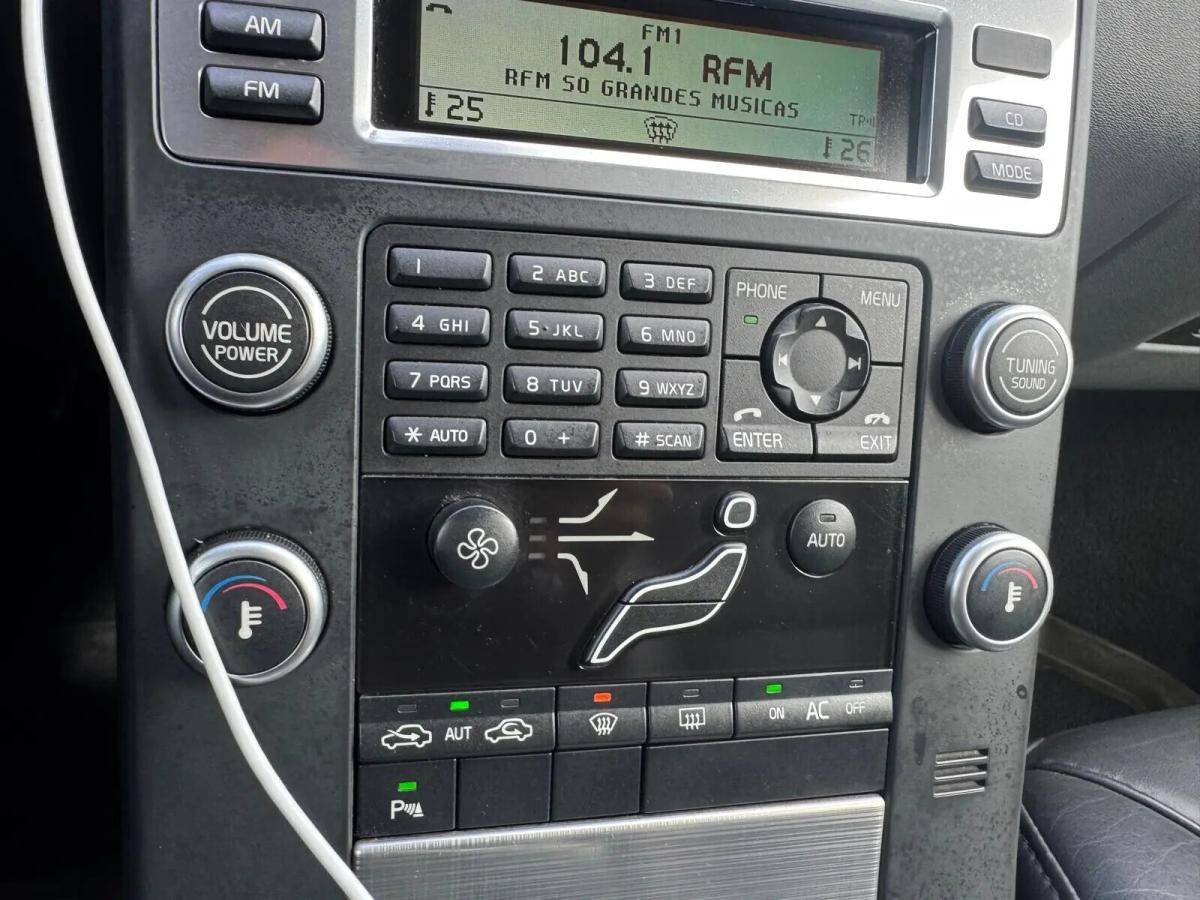 volvo-v70-2010-diesel-1560cc