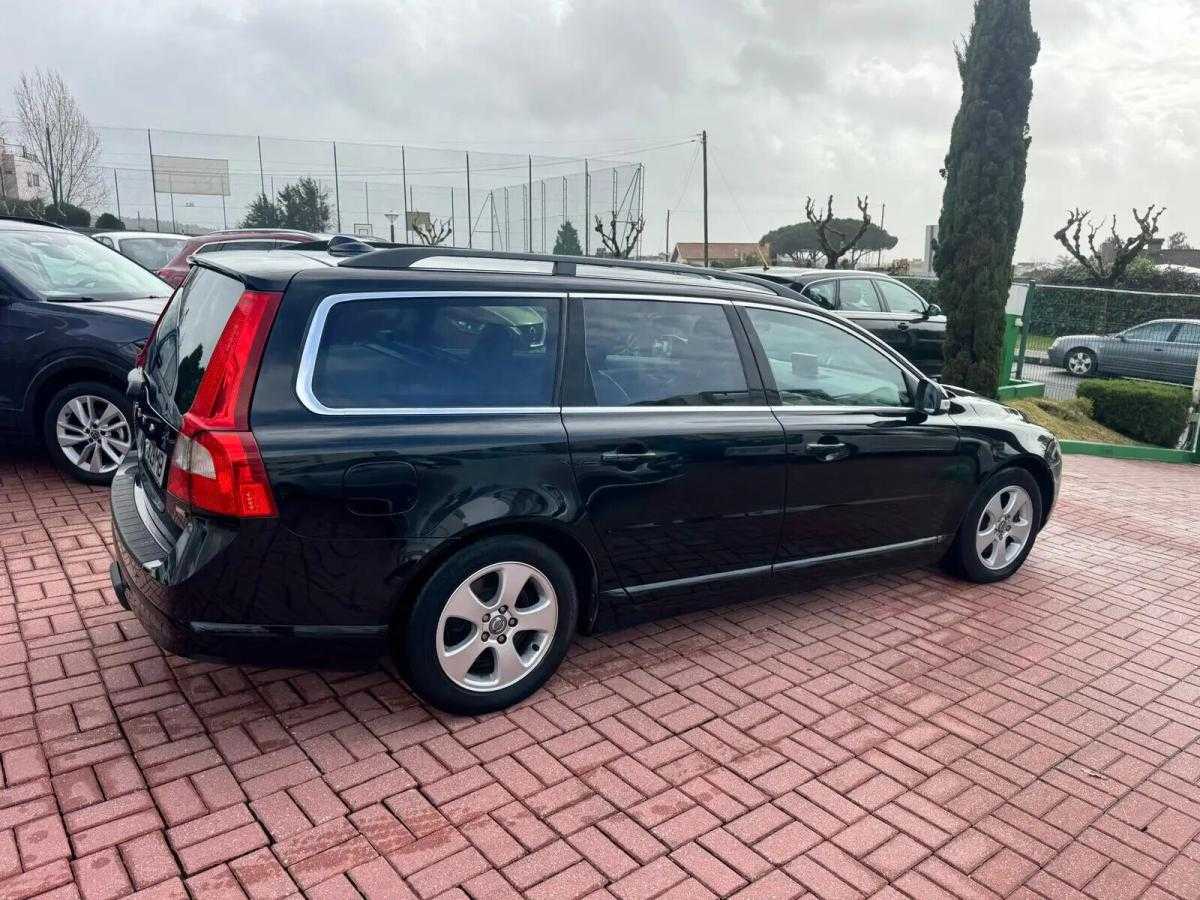 volvo-v70-2010-diesel-1560cc
