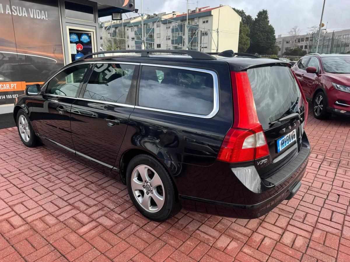 volvo-v70-2010-diesel-1560cc