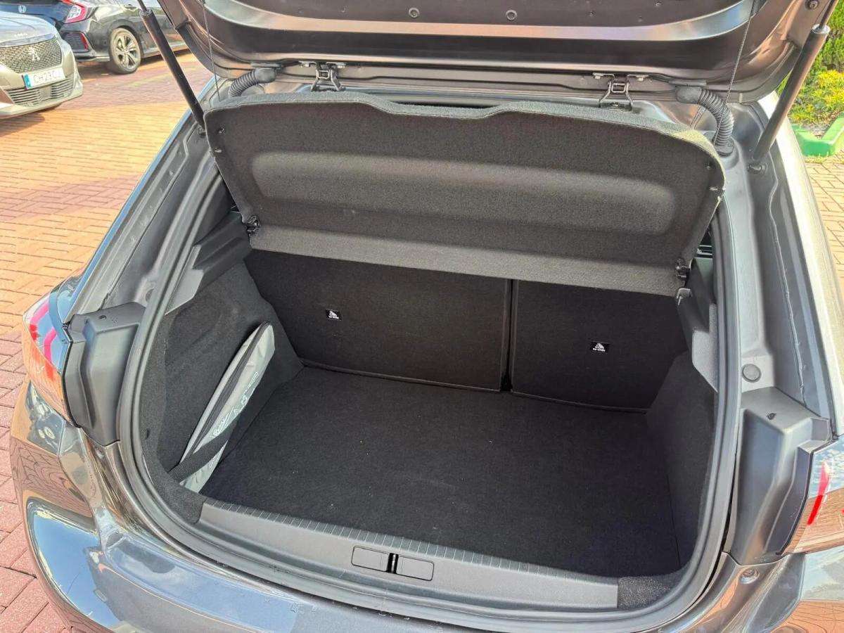 peugeot-208-2023-gasolina-1199cc