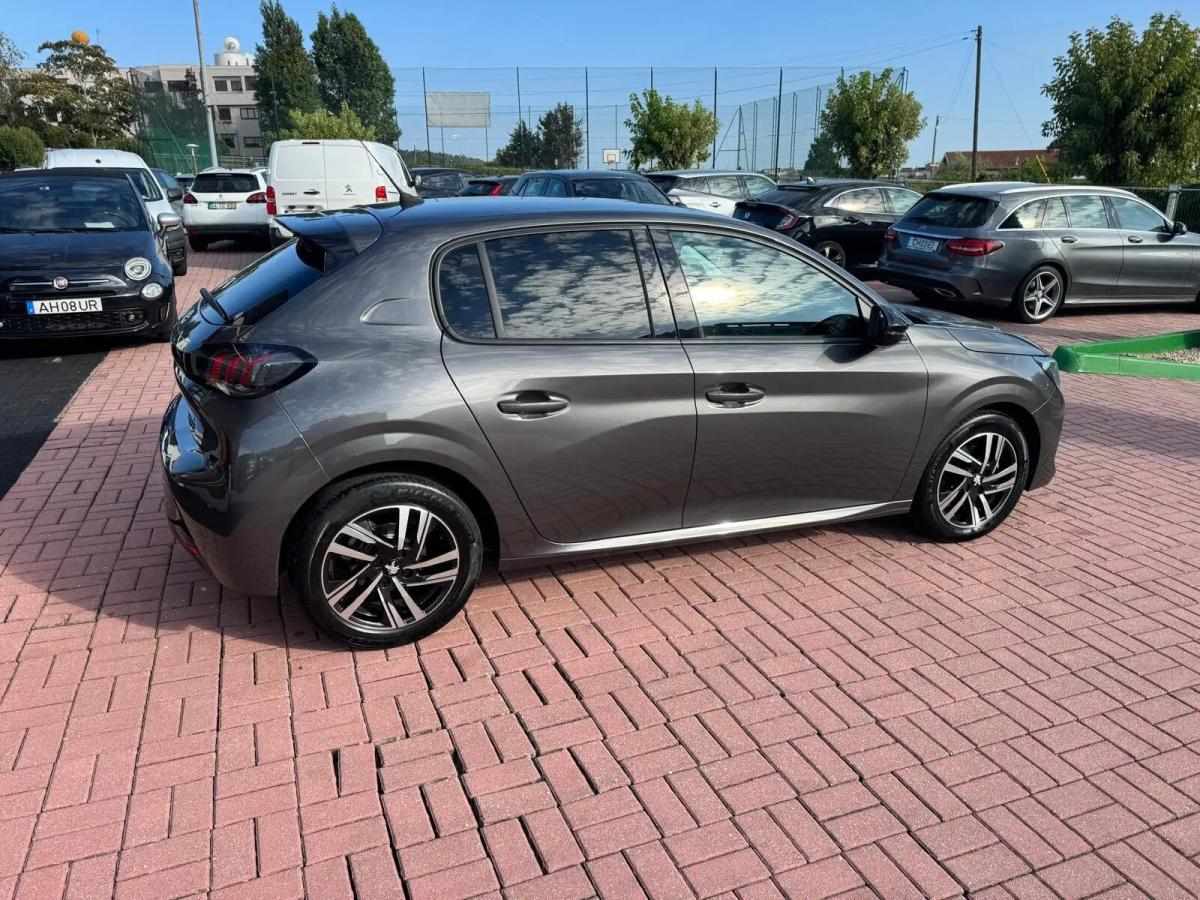 peugeot-208-2023-gasolina-1199cc
