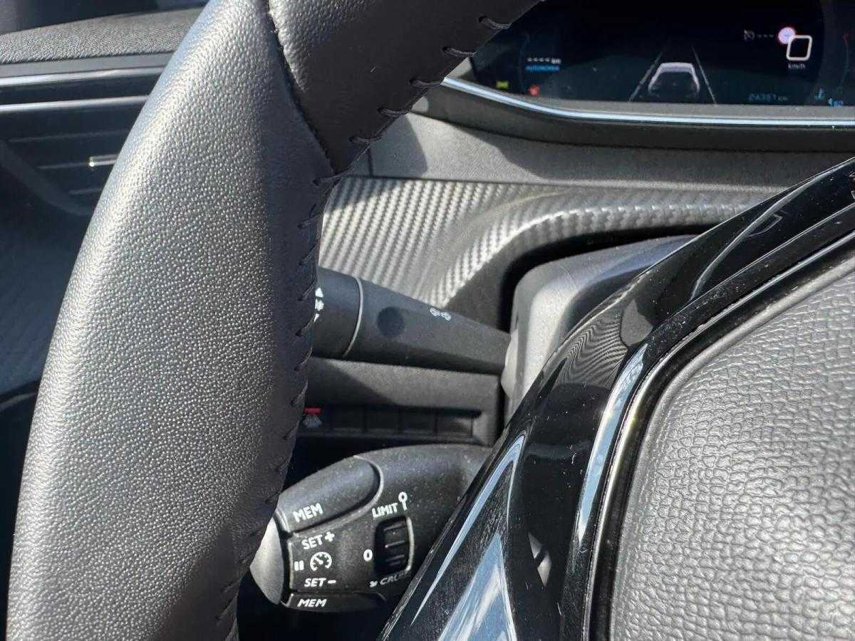 peugeot-208-2023-gasolina-1199cc