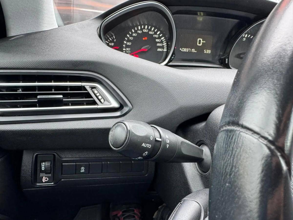 peugeot-308-2019-diesel-1499cc