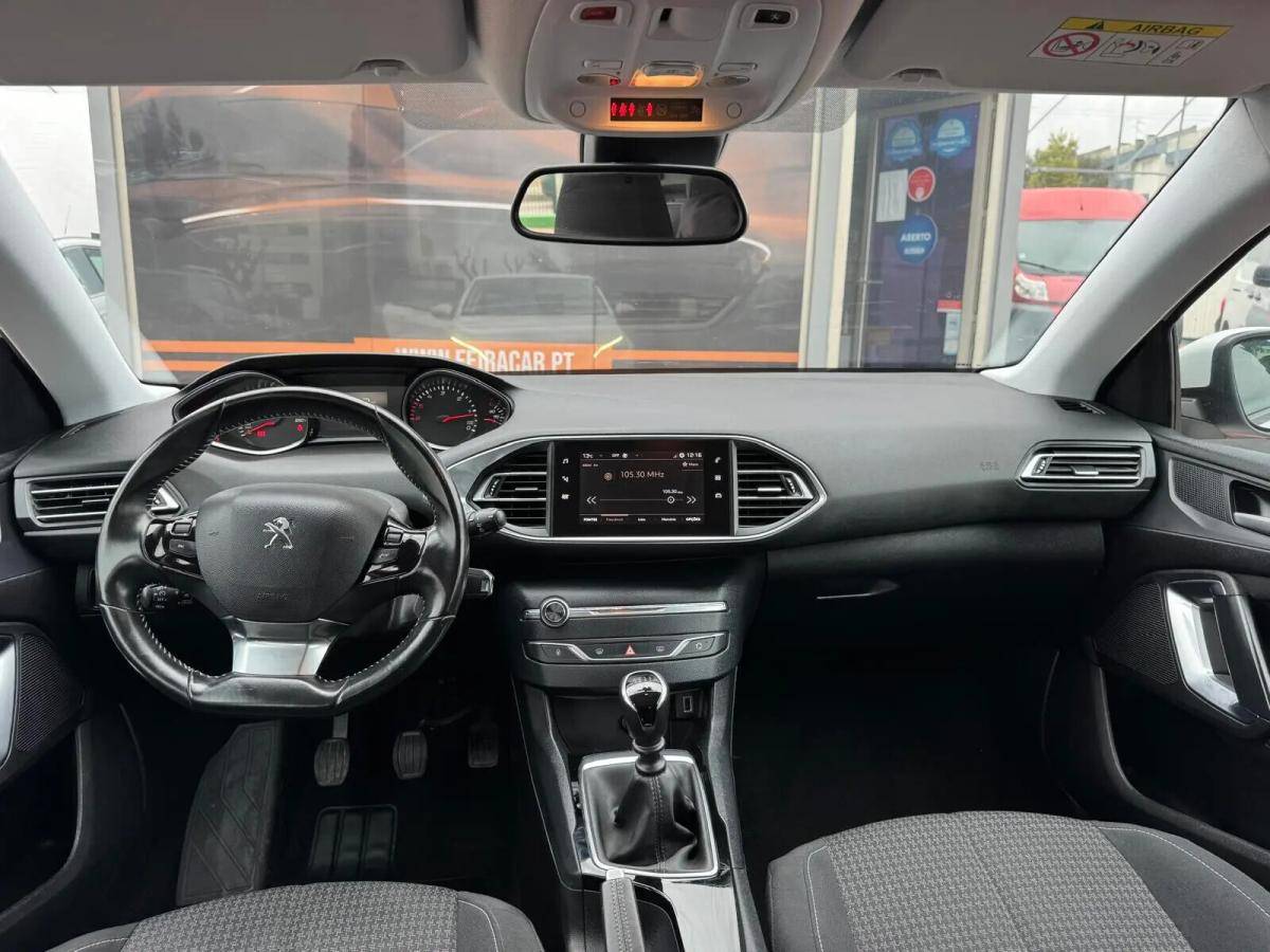 peugeot-308-2019-diesel-1499cc