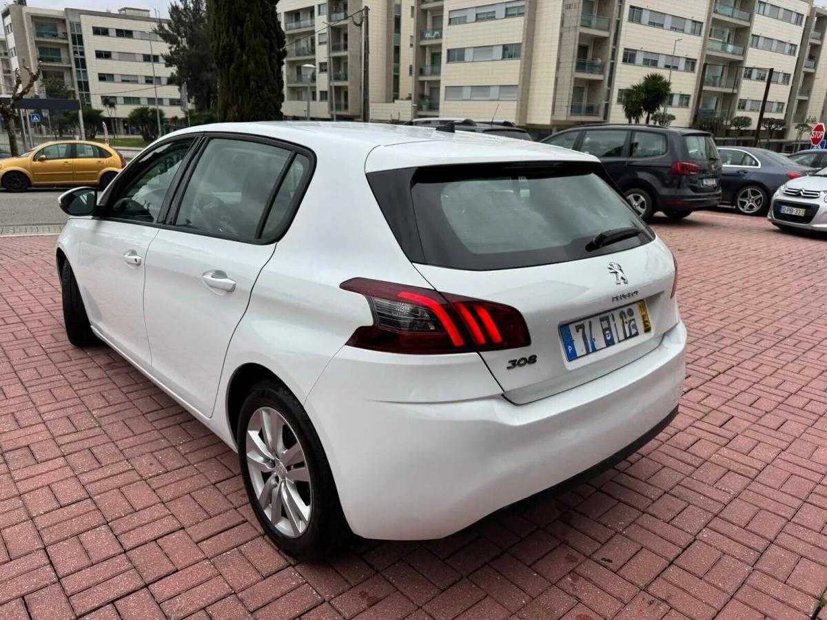 peugeot-308-2019-diesel-1499cc