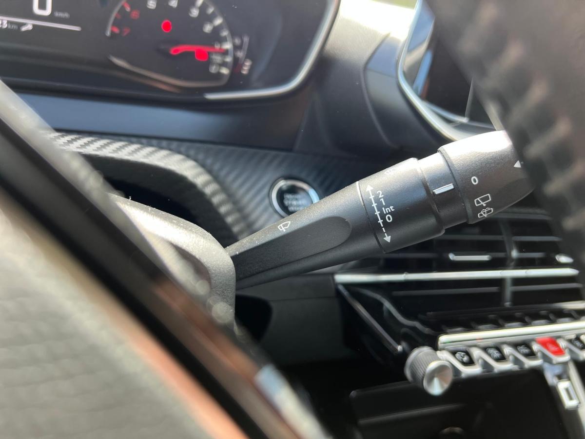 peugeot-208-2020-gasolina-1199cc